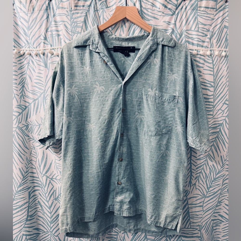 Silk/Cotton Blend Mint Green Aloha Shirt with Palm Textured Detailing